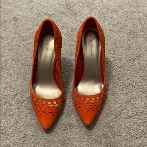 BCBGeneration Suede Red/Orange Pumps Sz 6.5